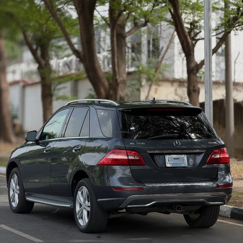 MERCEDES-BENZ ML350 2013– FOREIGN USED, VERY SHARP DEAL