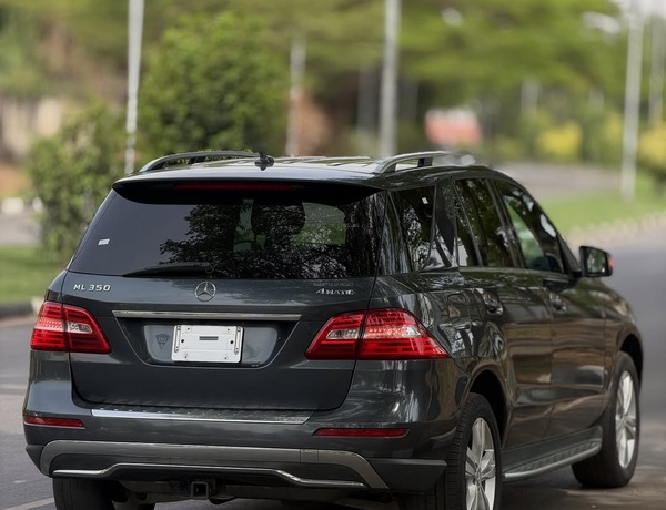 MERCEDES-BENZ ML350 2013– FOREIGN USED, VERY SHARP DEAL
