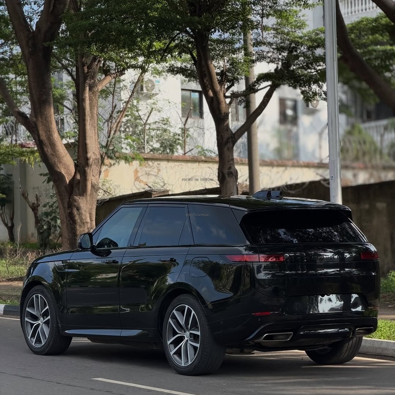 Urgent Sale: Foreign Used Range Rover Sport 2023 – Clean & Ready image