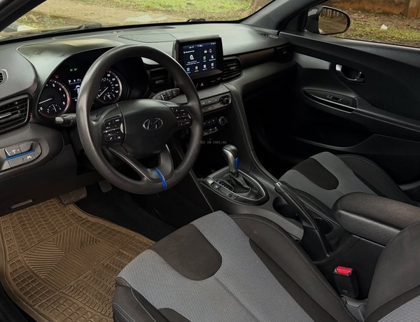 Hyundai Veloster (2019)  Foreign Used 🚗 Sporty Look, Smooth & Reliable Drive