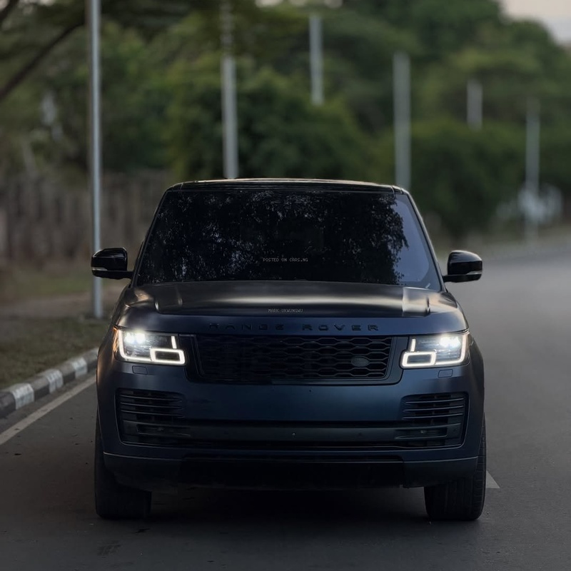  2018 RANGE ROVER VOGUE HSE FOREIGN USED– Very Sharp Body, No Fault image