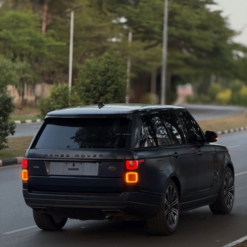  2018 RANGE ROVER VOGUE HSE FOREIGN USED– Very Sharp Body, No Fault
