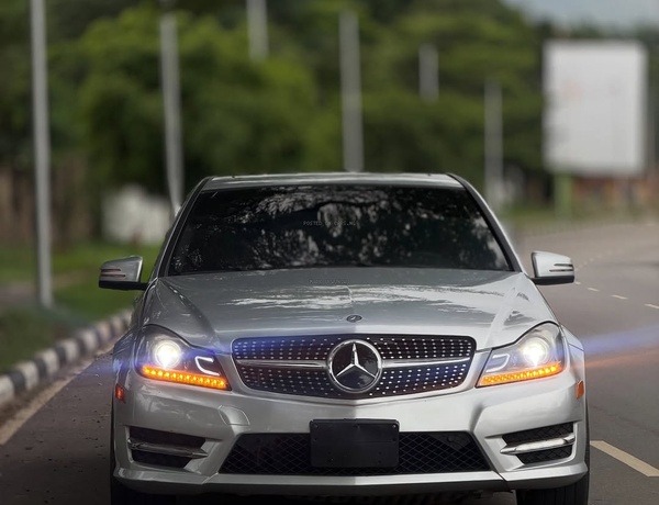 Mercedes-Benz C300 (2012)  Foreign Used – Serious Buyers Only
