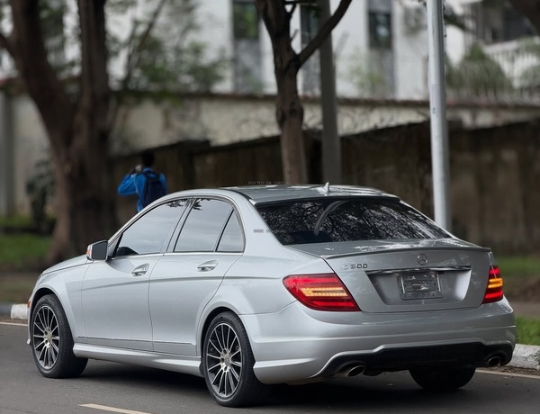 Mercedes-Benz C300 (2012)  Foreign Used – Serious Buyers Only