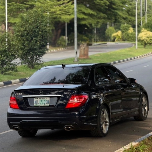 Well-Maintained Mercedes Benz C300 2013 – Serious Buyers Only