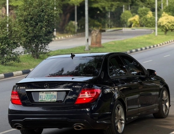 Well-Maintained Mercedes Benz C300 2013 – Serious Buyers Only
