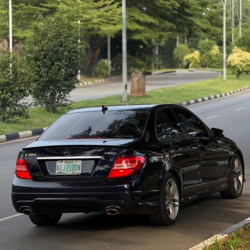 Well-Maintained Mercedes Benz C300 2013 – Serious Buyers Only image