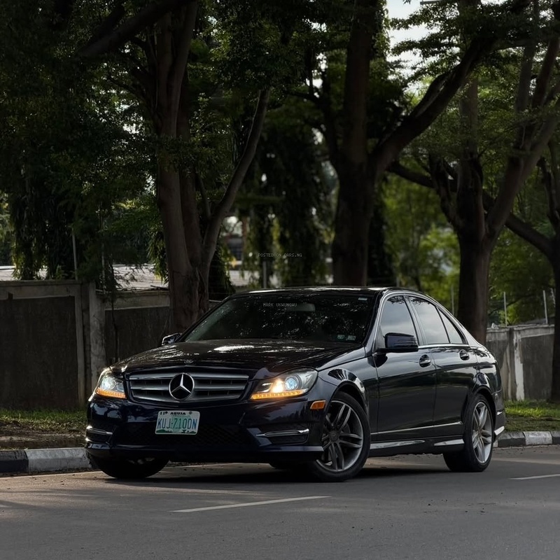 Well-Maintained Mercedes Benz C300 2013 – Serious Buyers Only image