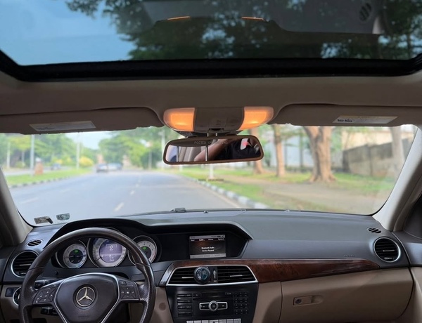 Well-Maintained Mercedes Benz C300 2013 – Serious Buyers Only
