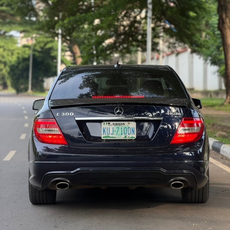 Well-Maintained Mercedes Benz C300 2013 – Serious Buyers Only image