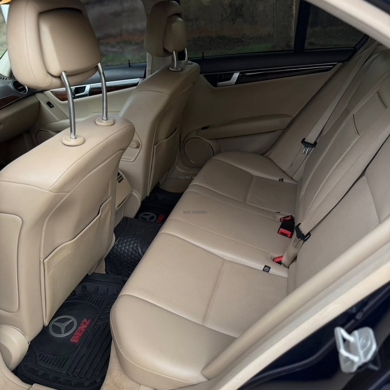 Well-Maintained Mercedes Benz C300 2013 – Serious Buyers Only image