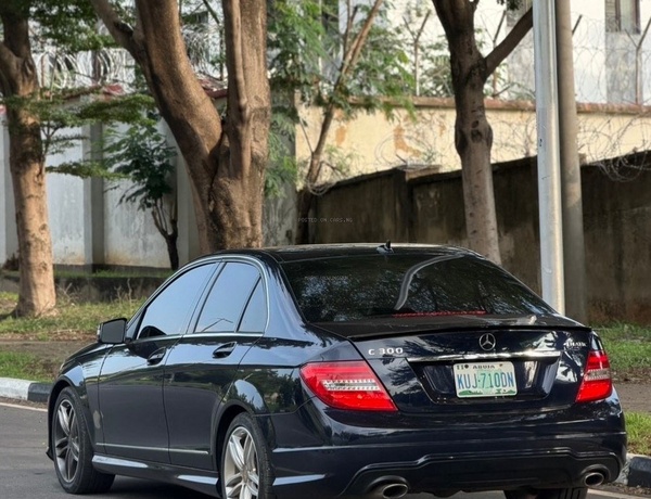 Well-Maintained Mercedes Benz C300 2013 – Serious Buyers Only