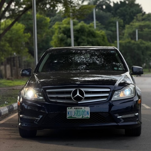 Well-Maintained Mercedes Benz C300 2013 – Serious Buyers Only