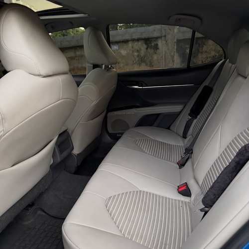 Well-Maintained Toyota Camry SE 2018 – Serious Buyers Only