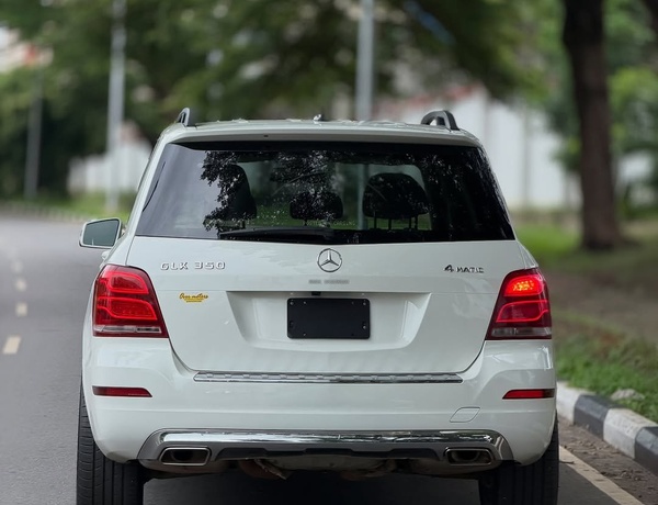 Mercedes-Benz GLK350 (2013)  Foreign Used – Serious Buyers Only