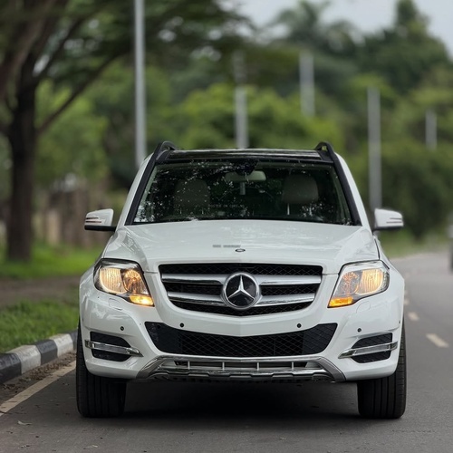 Mercedes-Benz GLK350 (2013)  Foreign Used – Serious Buyers Only