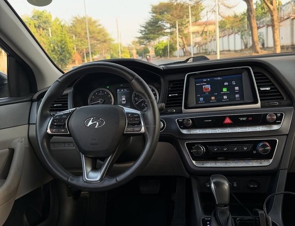 Well-Maintained Hyundai Sonata SE 2017– Serious Buyers Only