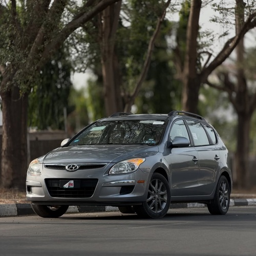 Foreign Used Hyundai Santa Fe 2012 SUV for Sale In Abuja