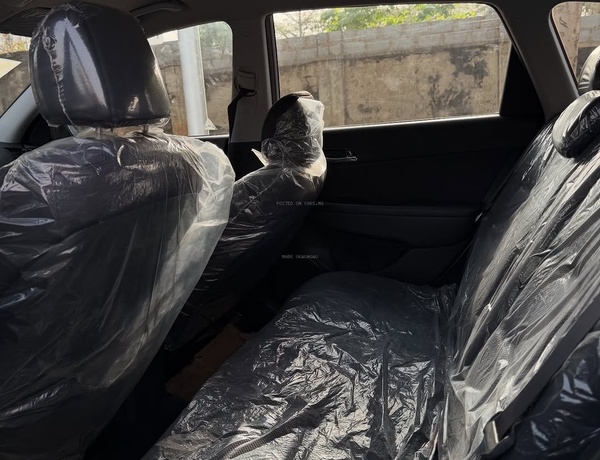 Foreign Used Hyundai Santa Fe 2012 SUV for Sale In Abuja