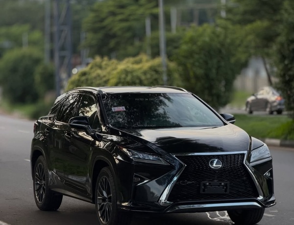 Well-Maintained Lexus RX350 2017 Foreign Used – Serious Buyers Only