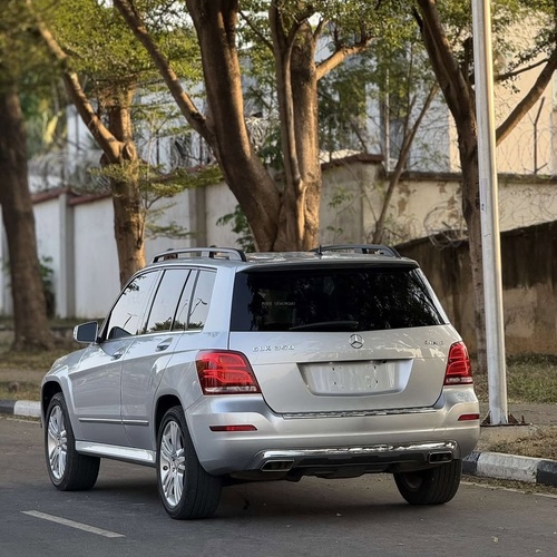 Foreign Used Mercedes Benz GLK350 2013 model for Sale In Abuja
