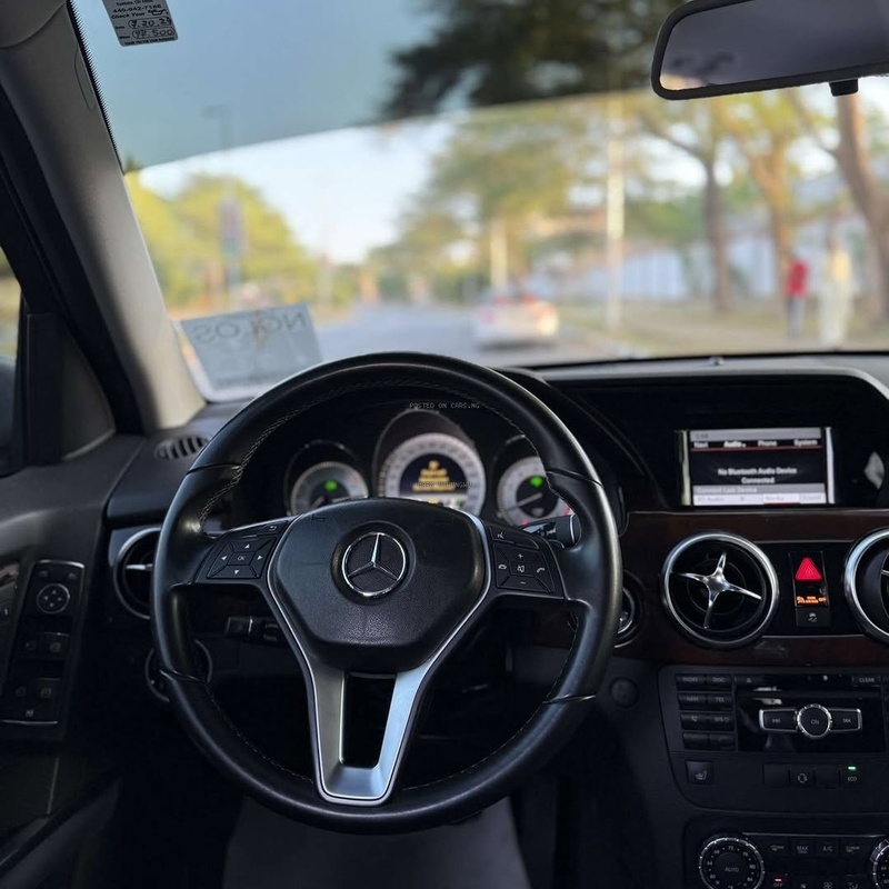 Foreign Used Mercedes Benz GLK350 2013 model for Sale In Abuja image