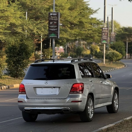 Foreign Used Mercedes Benz GLK350 2013 model for Sale In Abuja