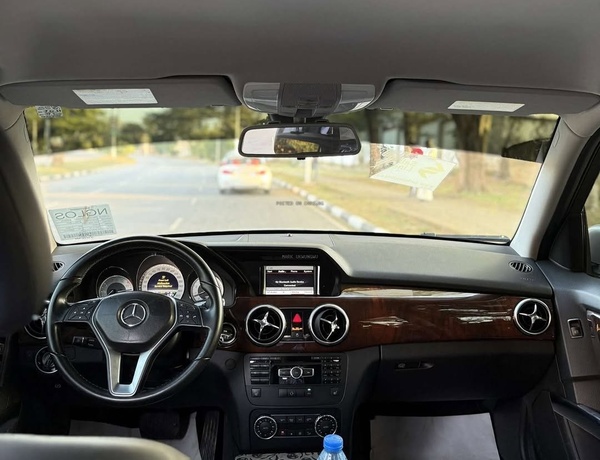 Foreign Used Mercedes Benz GLK350 2013 model for Sale In Abuja