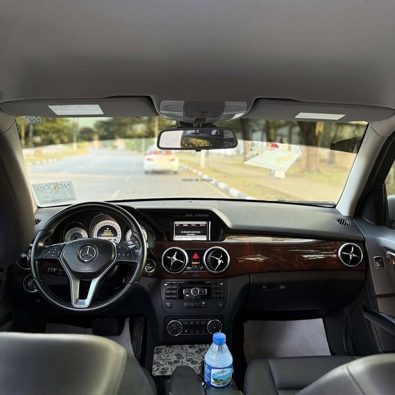 Foreign Used Mercedes Benz GLK350 2013 model for Sale In Abuja image