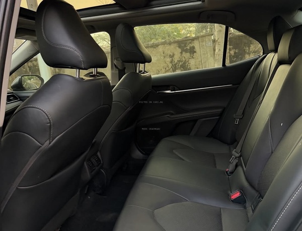Foreign Used Toyota Camry XSE 2023 for Sale In Abuja