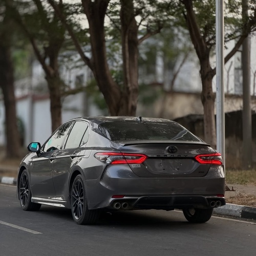 Foreign Used Toyota Camry XSE 2023 for Sale In Abuja