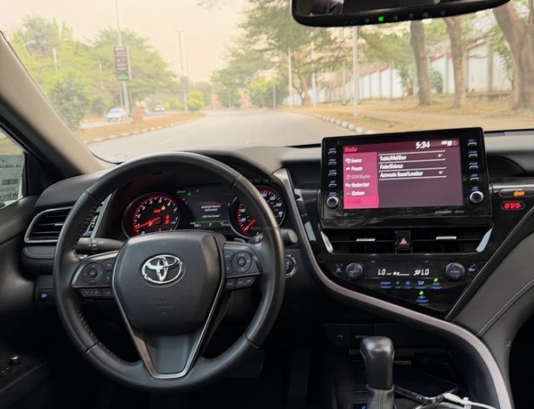 Foreign Used Toyota Camry XSE 2023 for Sale In Abuja
