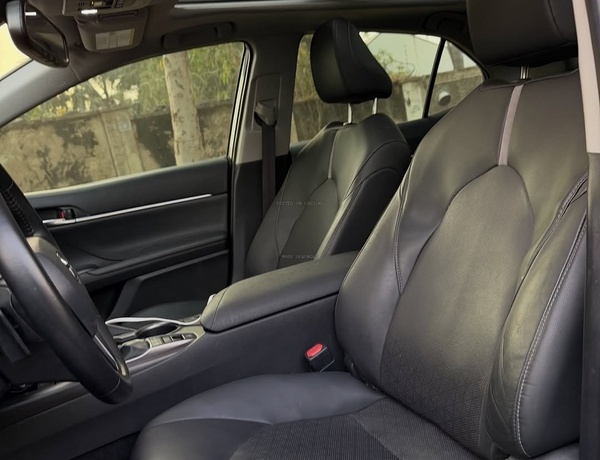 Foreign Used Toyota Camry XSE 2023 for Sale In Abuja