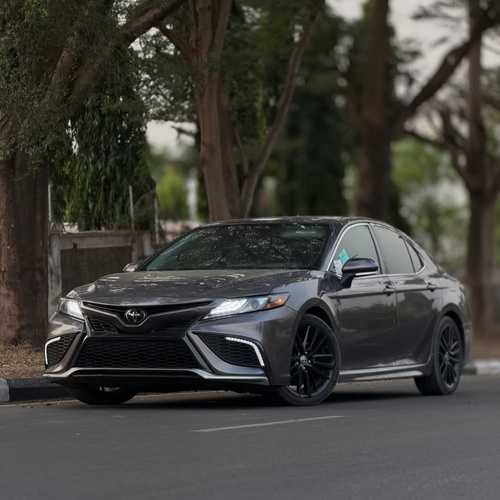 Foreign Used Toyota Camry XSE 2023 for Sale In Abuja