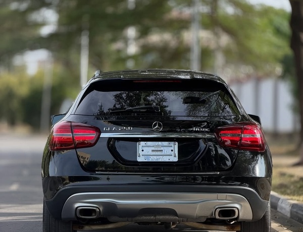 FOREIGN USED MERCEDES BENZ GLA250 2015 MODEL IN ABUJA