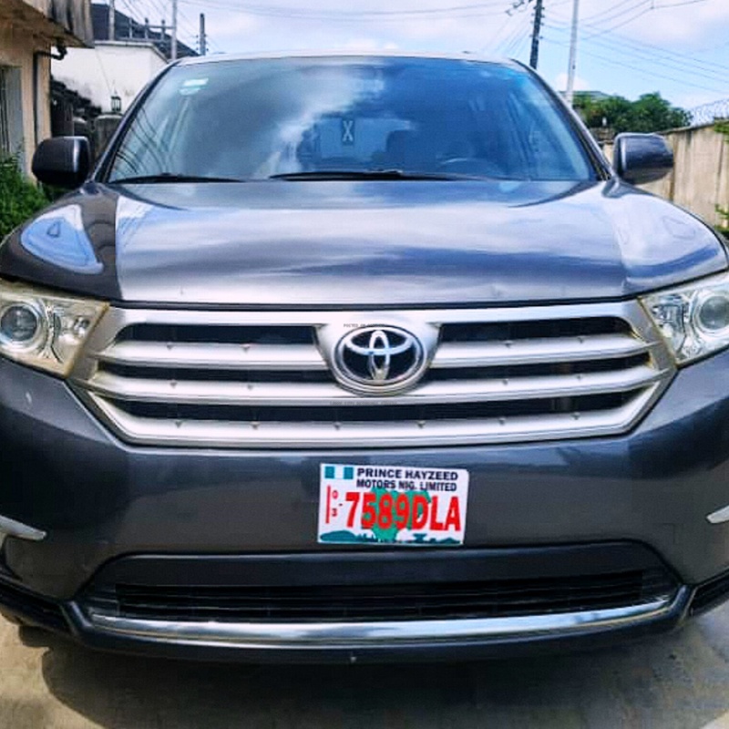 Toyota Highlander 2013 in Lagos for Sale image