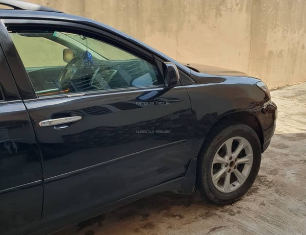 Black 2009  Lexus RX350 for Sale In Alakuko Lagos