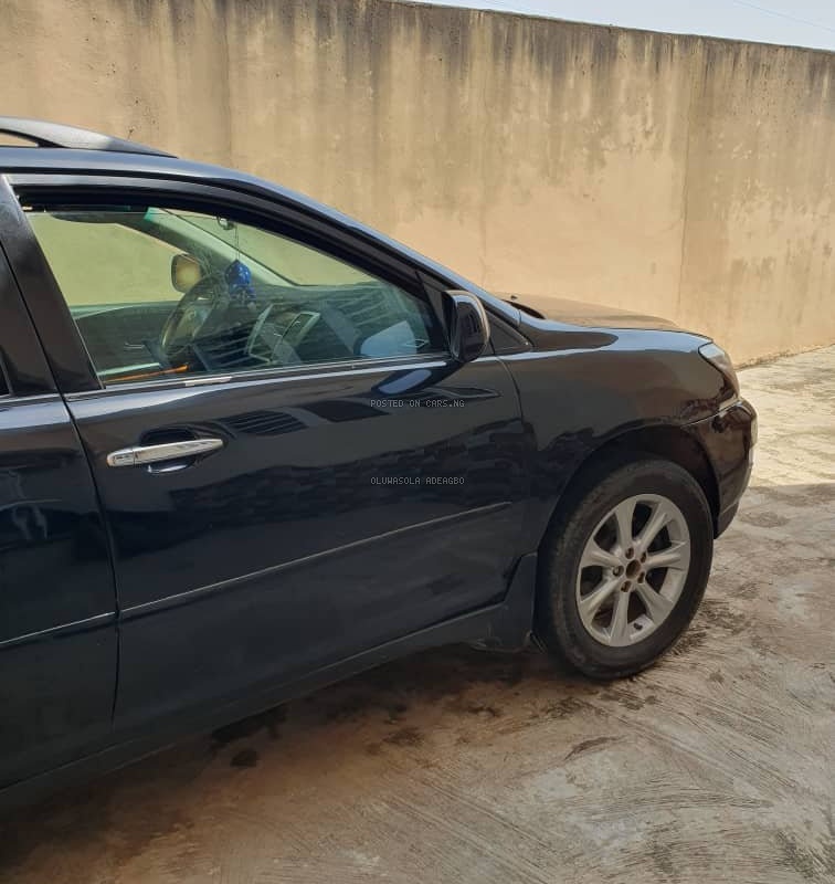 Black 2009  Lexus RX350 for Sale In Alakuko Lagos image