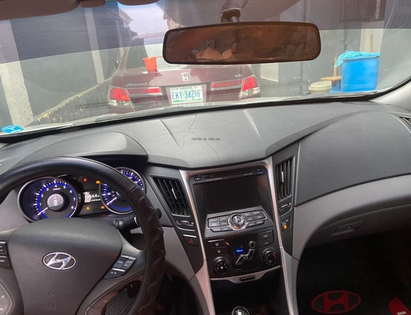 Hyundai Sonata 2012 for Sale In Igando Lagos state