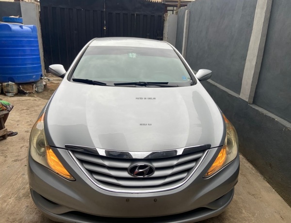 Hyundai Sonata 2012 for Sale In Igando Lagos state