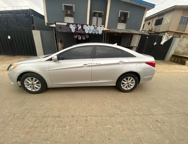 Hyundai Sonata 2012 for Sale In Igando Lagos state