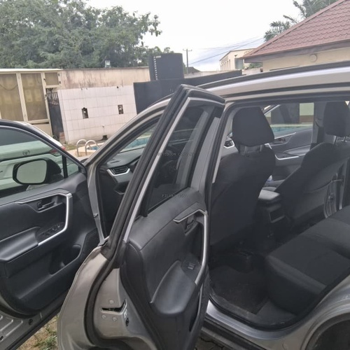 Foreign Used Toyota Rav4 2020 for Sale In Lagos