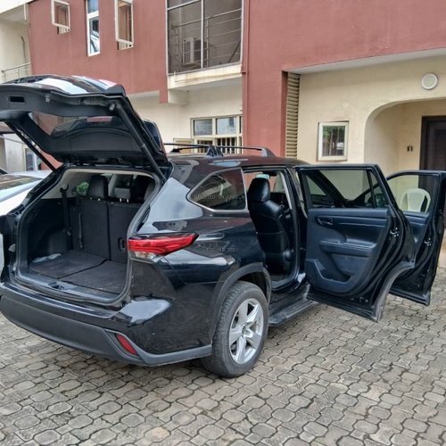 2021 Toyota Highlander for Sale In Lagos