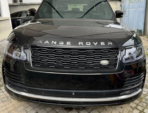Clean Range Rover Vogue 2016 for Sale In Lekki Lagos