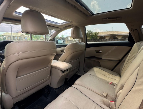 Toyota Venza(v6) 2010 for Sale In Abuja