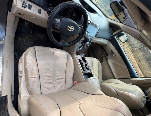 Toyota Venza(v6) 2010 for Sale In Abuja
