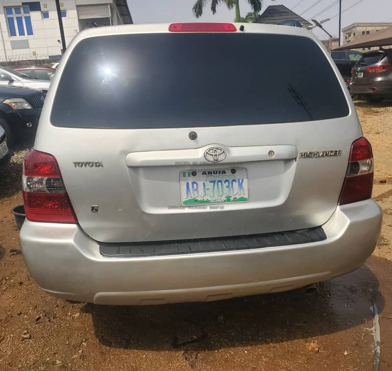 Toyota Highlander 2006 model for Sale In Abuja image