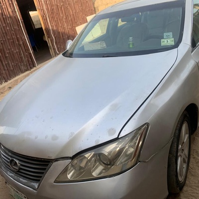 Nigerian used Lexus es 350 2010