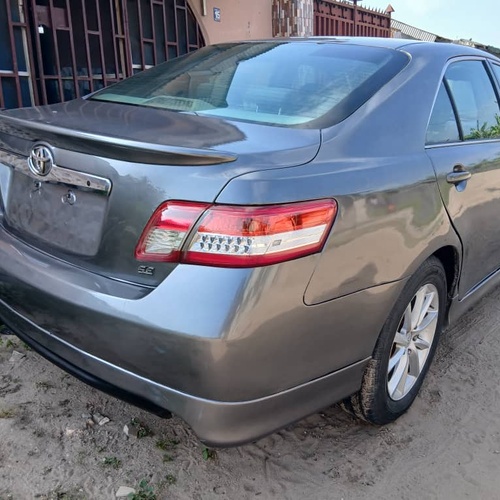 Toyota Camry SE 2007 Upgraded to 2011 for Sale In Lagos