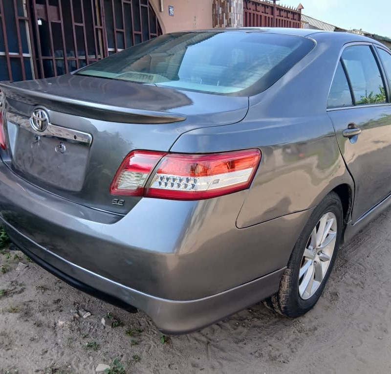 Toyota Camry SE 2007 Upgraded to 2011 for Sale In Lagos image